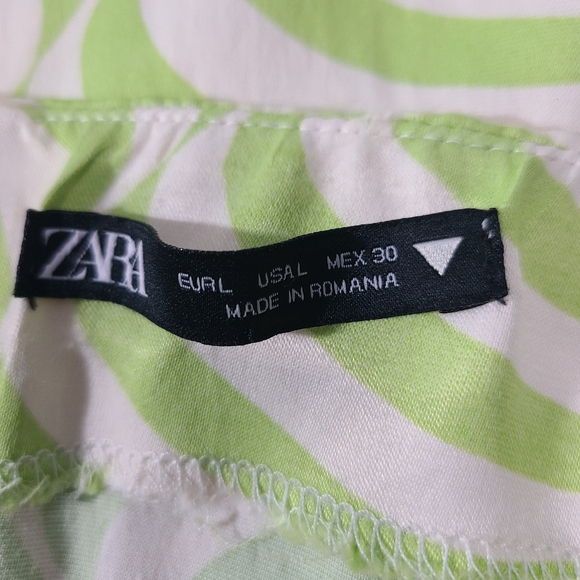 Zara Green and‎ White Swirl Satin Halter Dress Size Large - Picture 11 of 12